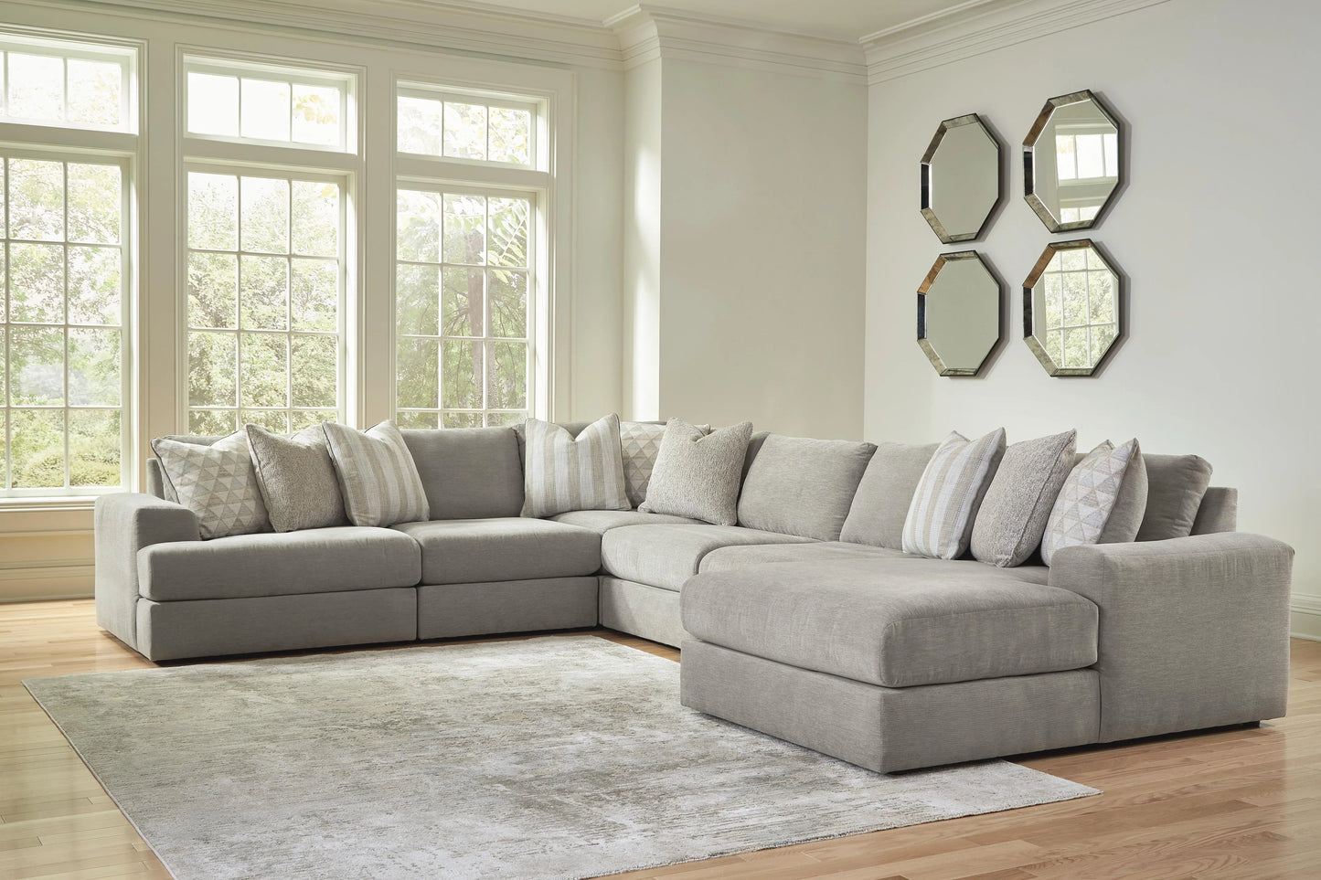 Seccional Avaliyah de 6 piezas con chaise longue
