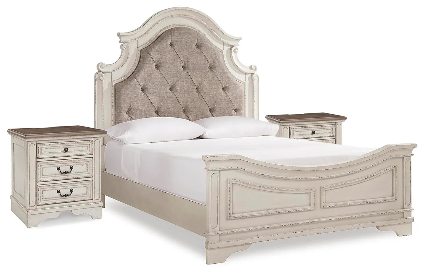 Cama Queen Realyn con paneles tapizados y dos mesitas de noche