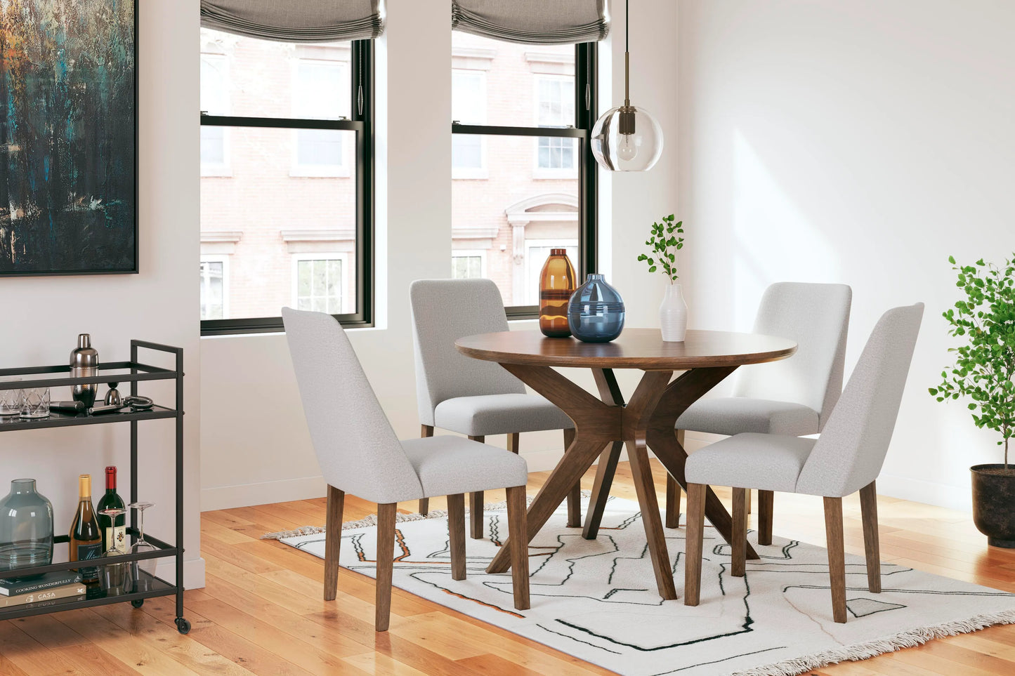 Mesa de comedor Lyncott y 4 sillas