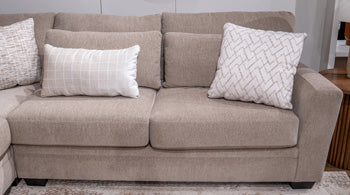 Korvelle Right-Arm Facing Loveseat