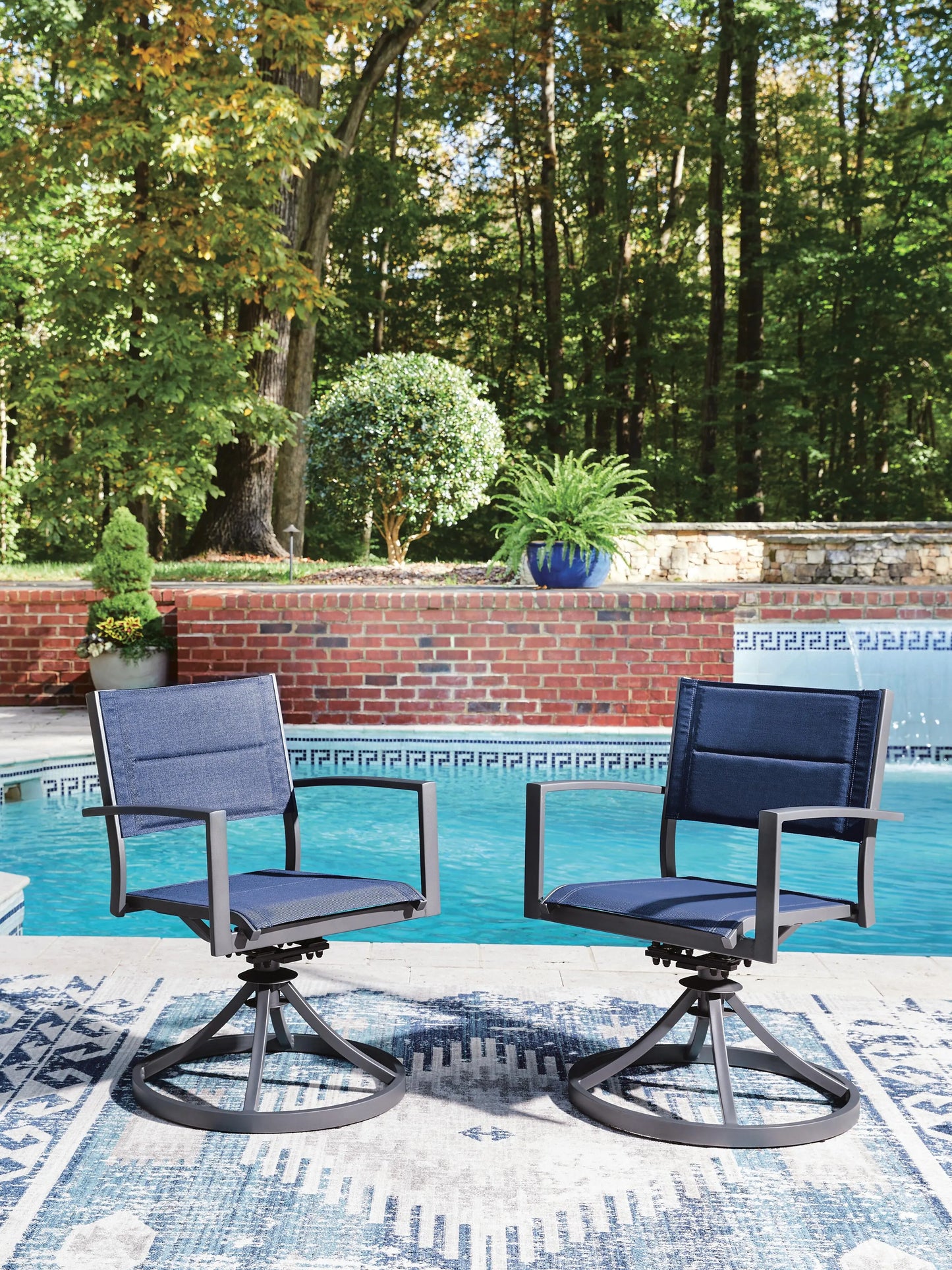 Point Bonita Outdoor Sling Swivel Chair (Set of 2)