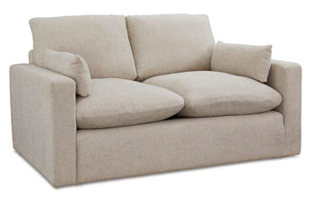 Loveseat refinado