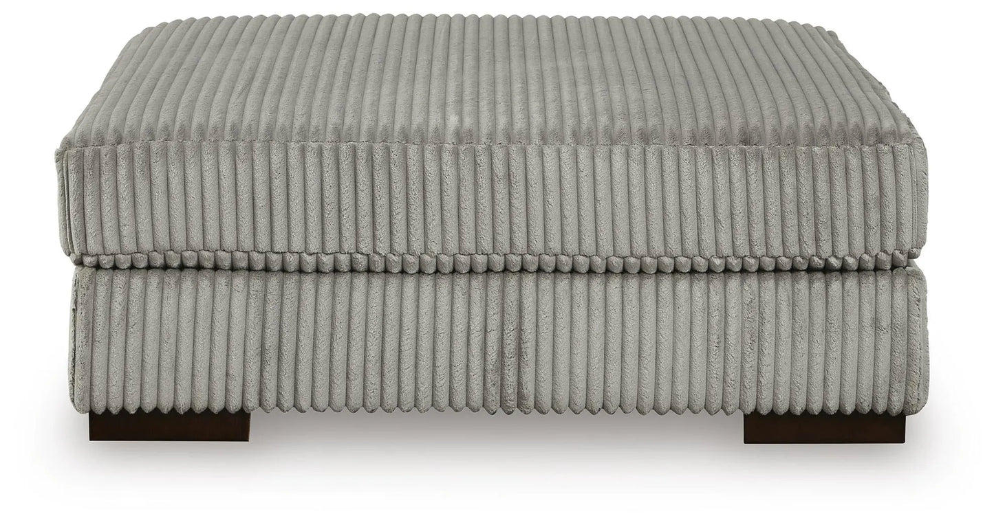 Lindyn Oversized Accent Ottoman