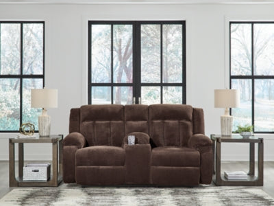 Loveseat reclinable eléctrico Greely Bend con consola
