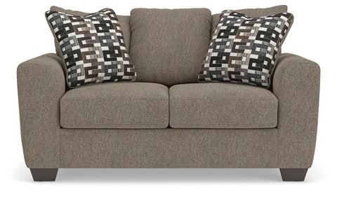 Triston-Peaks Loveseat