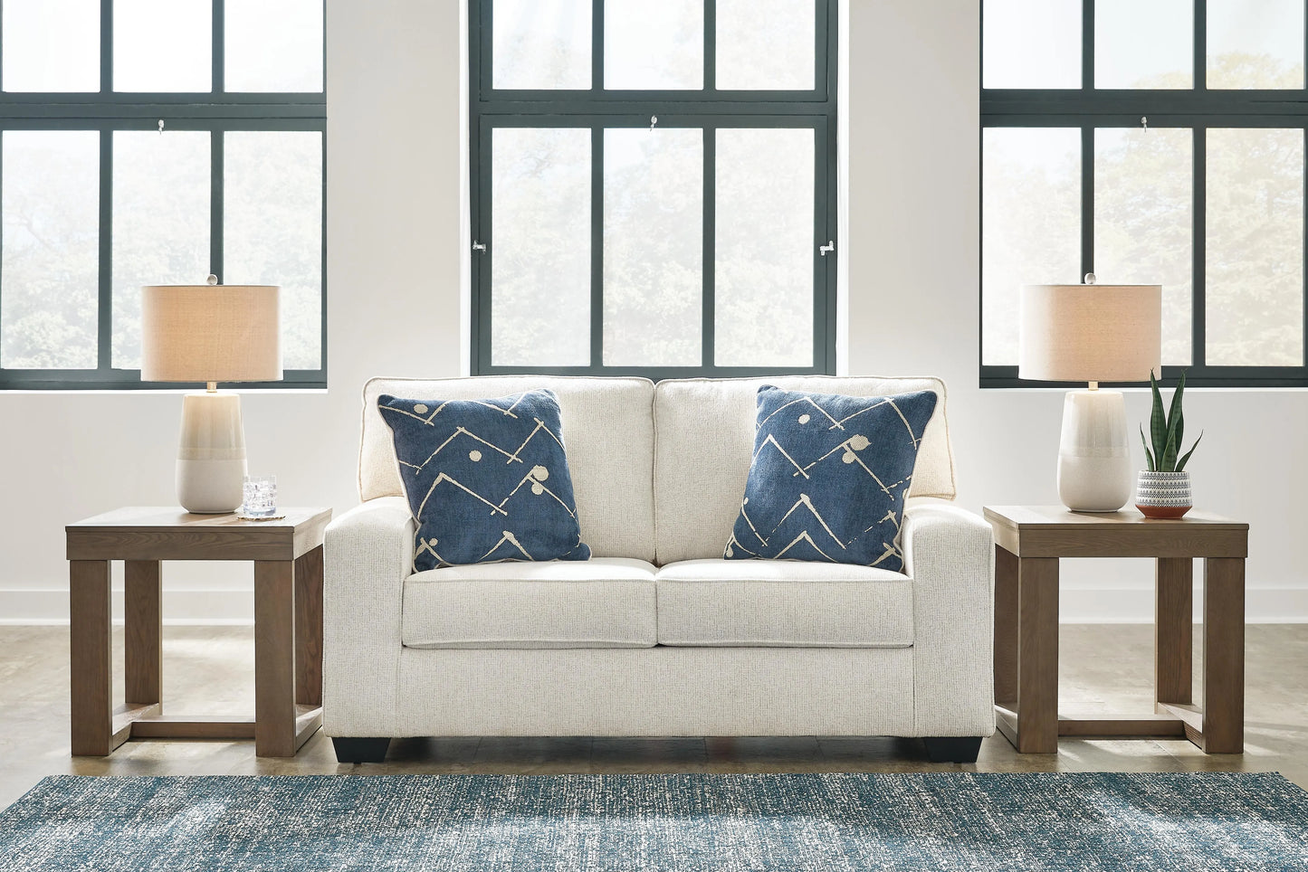 Padova Loveseat