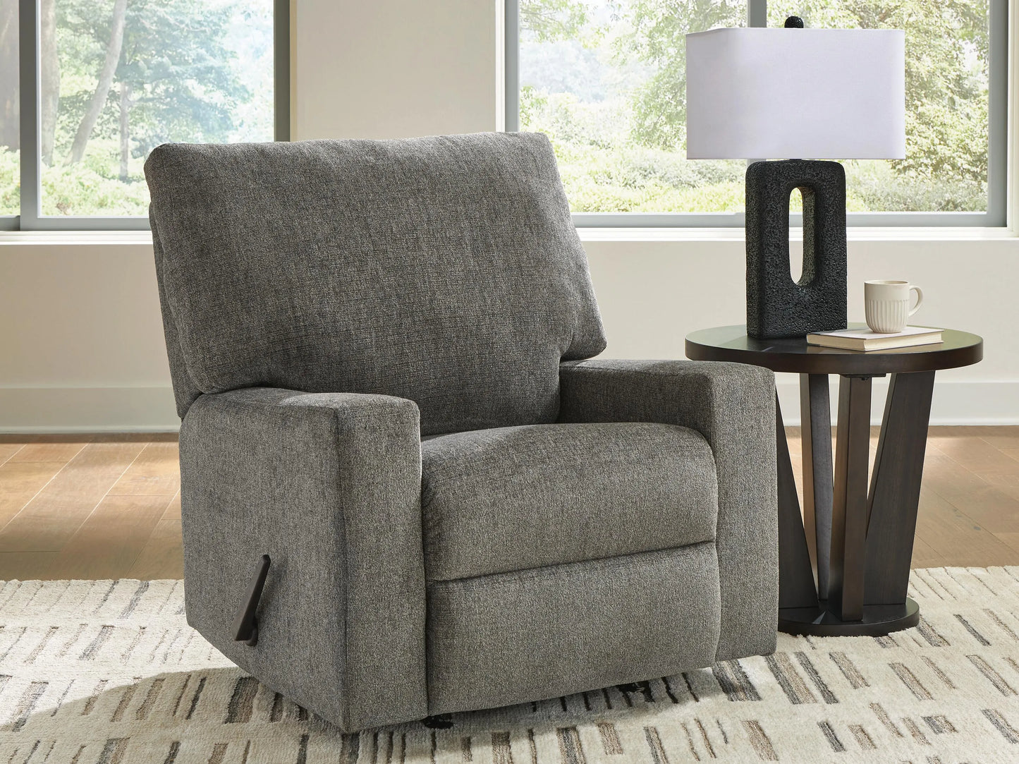 Newellen Recliner