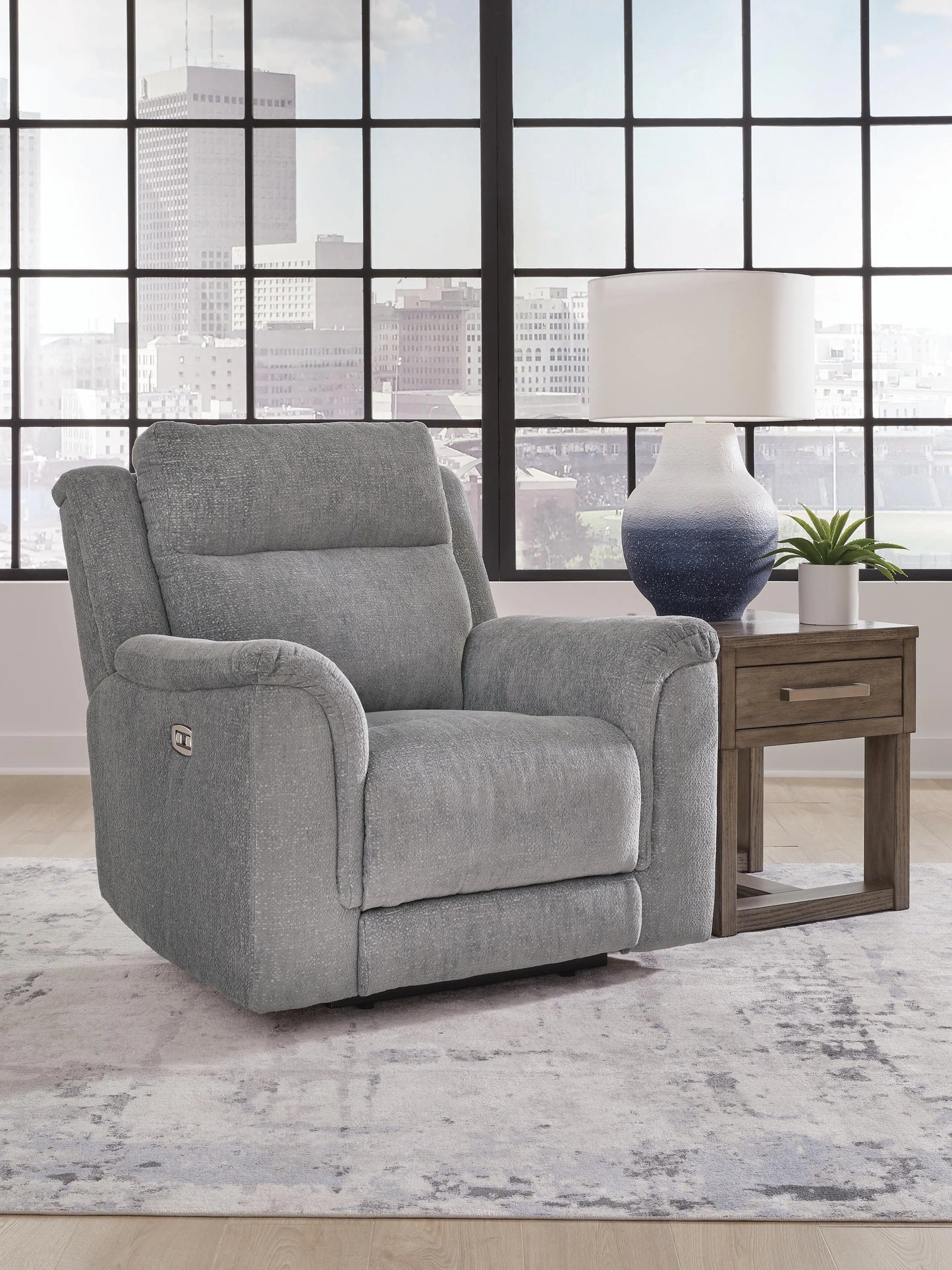 Overflow Power Recliner