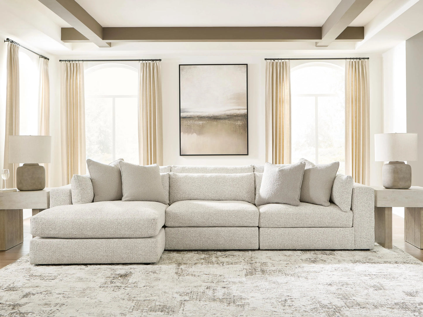 Stonecroft Manor 3-Piece Sectional with Chaise