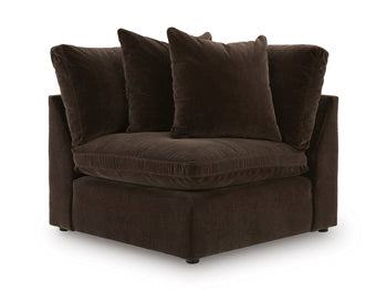 Maxton Heights Wedge