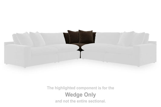 Maxton Heights Wedge