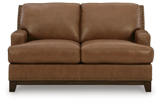 Gambellara Loveseat