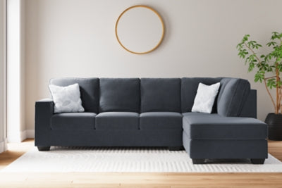 Seccional de 2 piezas Altari con chaise longue