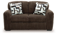 Loveseat de Midnight-Madness