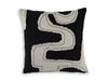 Veerbank Pillow (Set of 4)