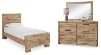 Cama doble Hyanna con paneles, cómoda y espejo