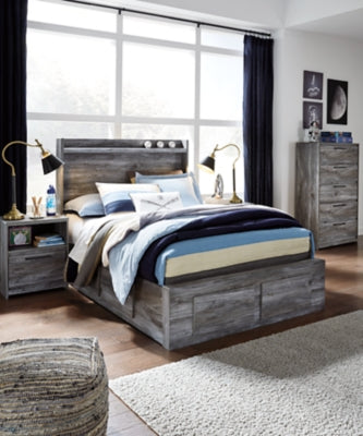 Cama Baystorm de tamaño completo con 4 cajones de almacenamiento