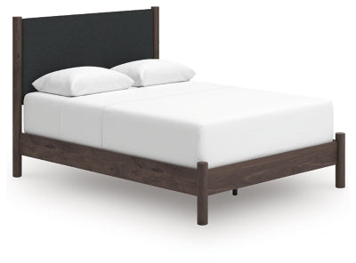 Cama Cadmori Queen con paneles tapizados