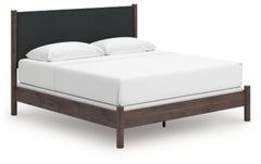 Cama Cadmori King con paneles tapizados