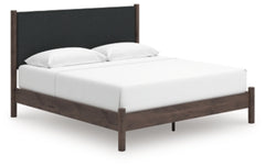 Cama Cadmori King con plataforma y paneles tapizados
