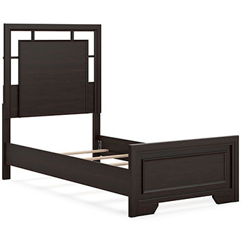 Cabecero/pie de cama de dos paneles y listones Covetown