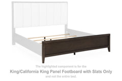 Pie de cama con paneles Westonfort King/California King con listones