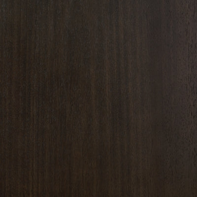 Cama California King tapizada con paneles, tocador y espejo Neymorton