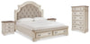 Cama King con almacenaje, cómoda y dos mesitas de noche Realyn