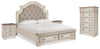 Cama King con almacenaje, cómoda y dos mesitas de noche Realyn