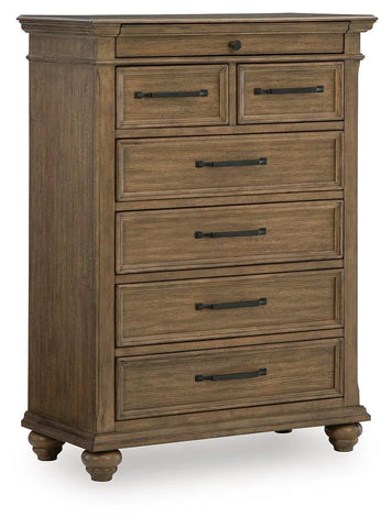 Waynely Chest of Drawers