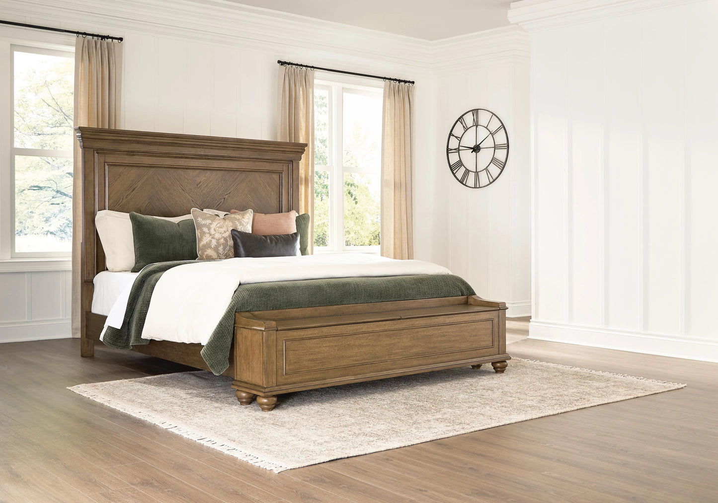 Waynely King Panel Storage Bed