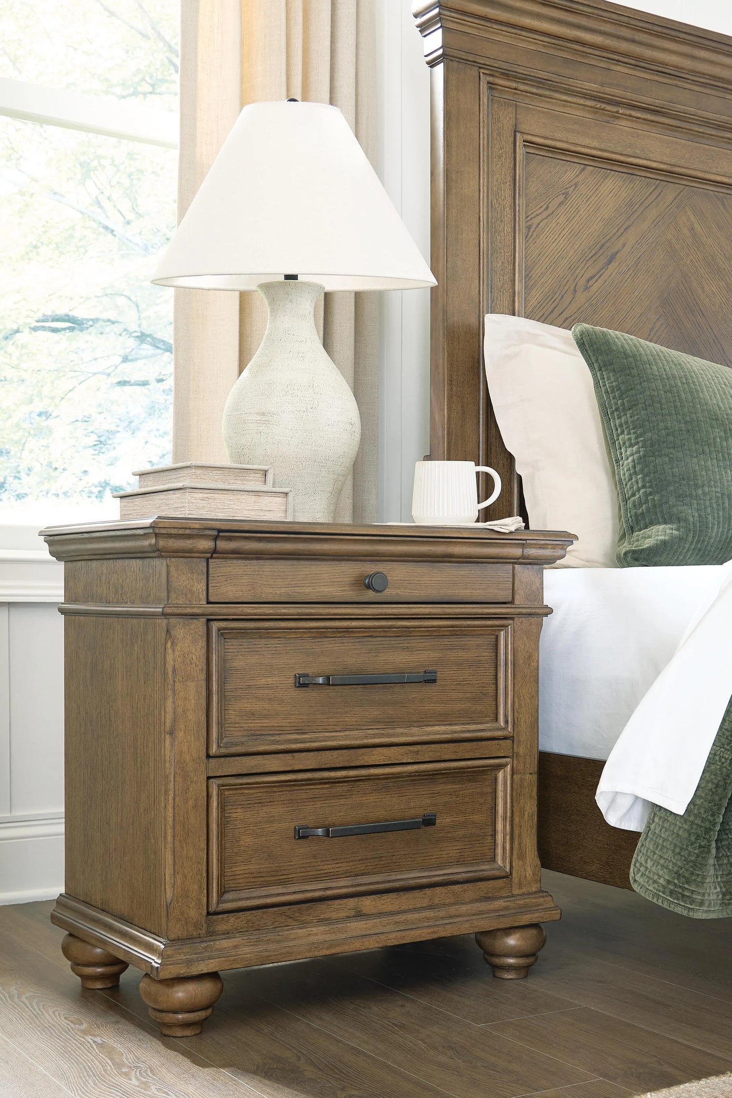 Waynely Nightstand