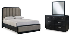 Cama Queen con paneles tapizados, tocador y espejo Rowanbeck
