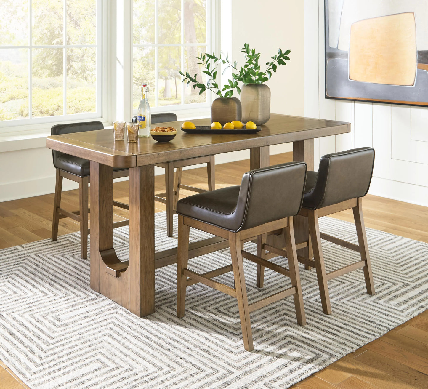 Mesa de comedor Cabalynn de altura de mostrador y 4 taburetes