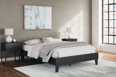 Cama Queen con plataforma Socalle