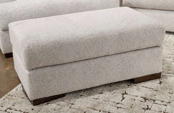 Evenore Ottoman