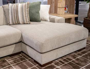 Linenhause Right-Arm Facing Corner Chaise
