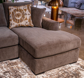 Rosston Right-Arm Facing Corner Chaise