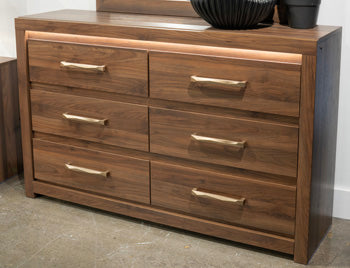 Breckori Dresser