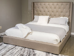 Branzton King Upholstered Storage Footboard with Rails
