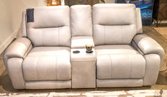 Trendsetter Power Reclining Loveseat with Audio Seating