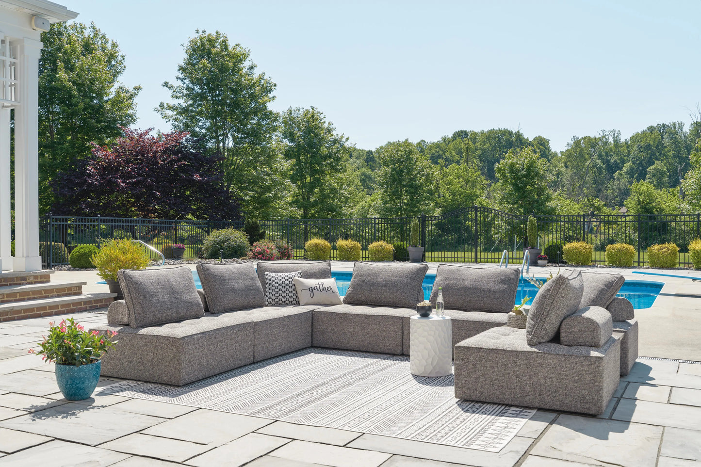 Seccional de exterior Bree Zee de 8 piezas