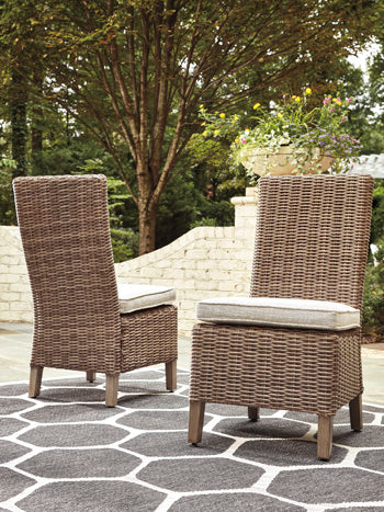 Silla auxiliar de exterior Beachcroft con cojín (juego de 2)