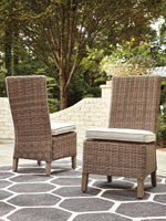 Silla auxiliar de exterior Beachcroft con cojín (juego de 2)