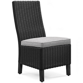 Silla auxiliar de exterior Beachcroft con cojín (juego de 2)