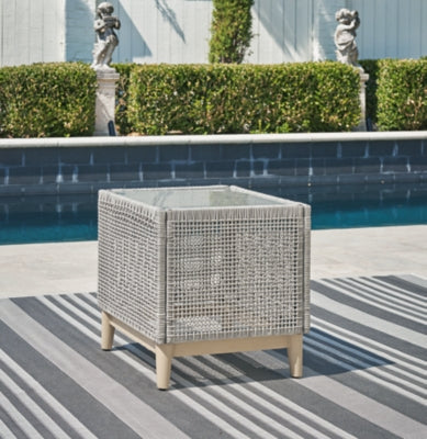 Mesa auxiliar para exteriores Seton Creek