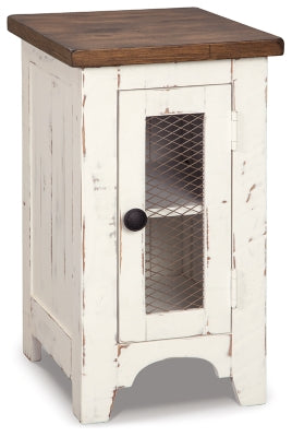 Mesa auxiliar Wystfield Chairside